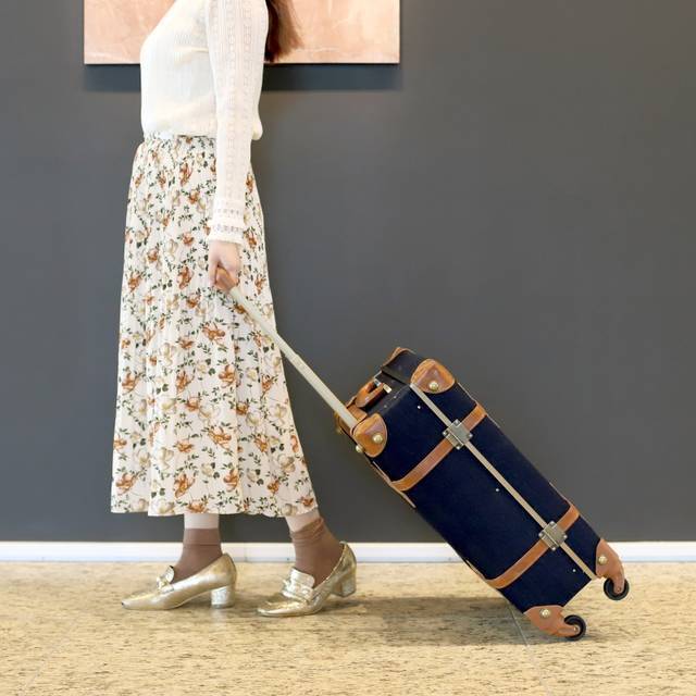 『ハイキュー!!』キャリーケース登場！ クラシカルデザインで大人ファンにもおすすめ♪