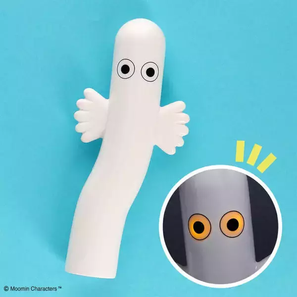 『ムーミン』ニョロニョロの目が光るモバイルバッテリー登場！ 自立可能でインテリアにもおすすめ♪
