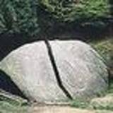 「『鬼滅の刃』効果で人気が過熱！"聖地巡礼"で話題のスポットはここ【竈門神社、博物館明治村etc.】」の画像2