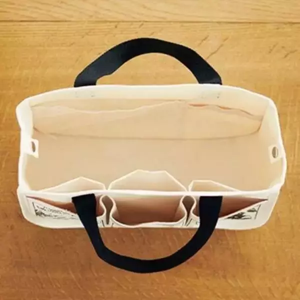 「『ムーミン』豪華付録！ 扇風機、洗えるスリッパ、インテリアバッグを手に入れよう」の画像