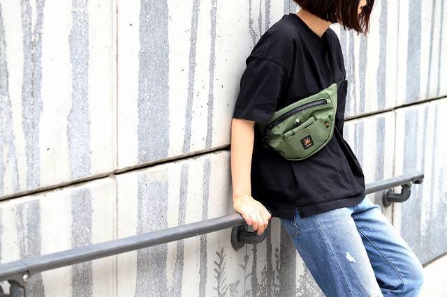 フェスやショッピングにおすすめ♪ 『僕のヒーローアカデミア』緑谷出久＆爆豪勝己イメージのボディバッグが登場！