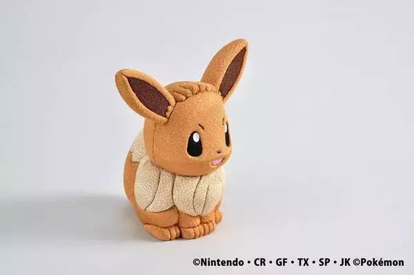 「『ポケモン』イーブイが江戸木目込み人形に♪ 伝統工芸の技が光る可愛いアイテム」の画像
