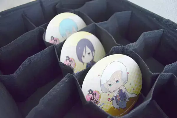 「ニトリVSスリーコインズ！オタグッズ収納に最強なのはどっち!?【プチプラ神アイテム】」の画像