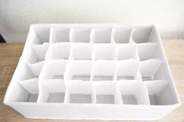 「ニトリVSスリーコインズ！オタグッズ収納に最強なのはどっち!?【プチプラ神アイテム】」の画像