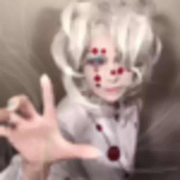 「突然の『鬼滅の刃』ネタ！ドラマ『ルパンの娘』に爆笑「いきなり全集中するなwww」善逸の構えも？」の画像