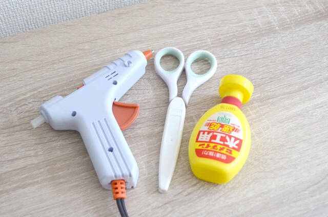 【ダイソー】100均グッズでエモ写真が撮れるワザ。プロカメラマンも実践！