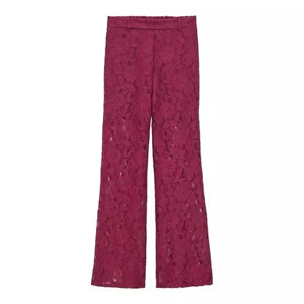 「GUの『エヴァンゲリオン』シャツ、どう着る？キレイ目にも派手にも！おすすめコーデ４選♪」の画像