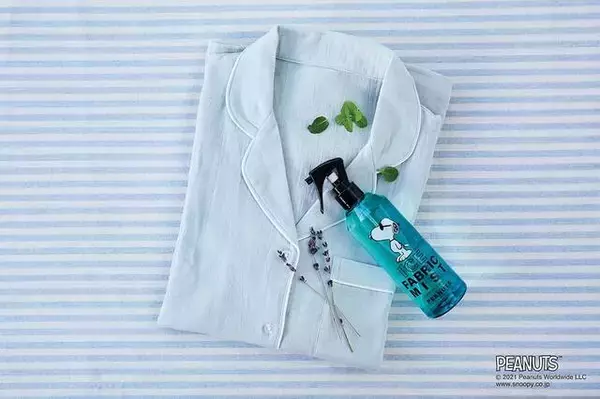 「『スヌーピー』夏をクールに過ごすアイテム登場！ 氷冷バスソルト＆冷感ファブリックミスト」の画像