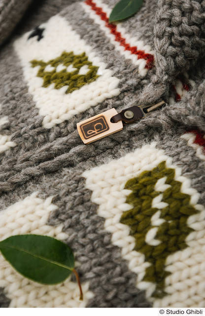 『となりのトトロ』がアメカジブランドとコラボ！ 印象的なカナディアンヘリテージセーター発売