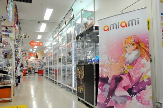 『文豪ストレイドッグス』伝統工芸の「京くみひもヘアゴム」発売♪ 太宰や芥川、フョードルも♪