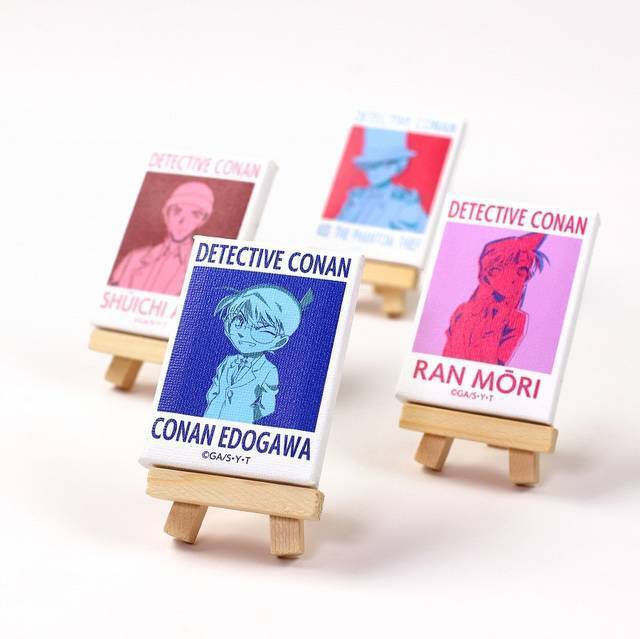 安室や赤井、怪盗キッドも♪ 『名探偵コナン』カラフルアートのグッズが多数登場！