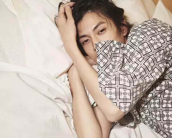 『仮面ライダージオウ』渡邊圭祐の1st写真集がデビュー1年にして重版決定！