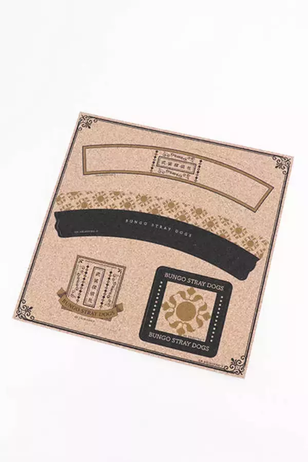 「『文豪ストレイドッグス』カップスリーブ＆コースターセット登場♪ コルク質感でおしゃれ＆便利」の画像