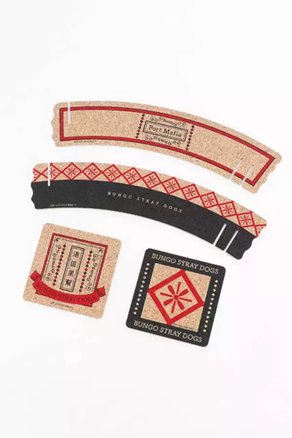 「『文豪ストレイドッグス』カップスリーブ＆コースターセット登場♪ コルク質感でおしゃれ＆便利」の画像