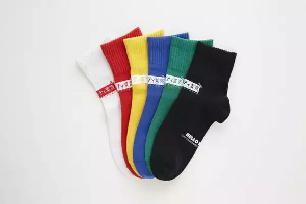 「『ハローキティ』『シンモロール』etc..サンリオの人気キャラと「靴下屋」がコラボ♪」の画像