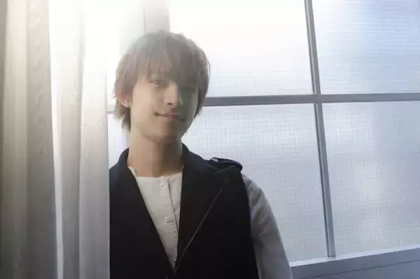 「阿久津仁愛が長年感じている“謎”とは!? 迷宮歌劇「美少年探偵団」インタビュー【後編】」の画像