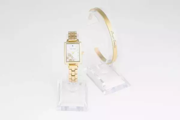 「『文豪ストレイドッグス』ブレスレット付き腕時計登場！ 中島敦、太宰治、芥川龍之介、中原中也の4種類」の画像