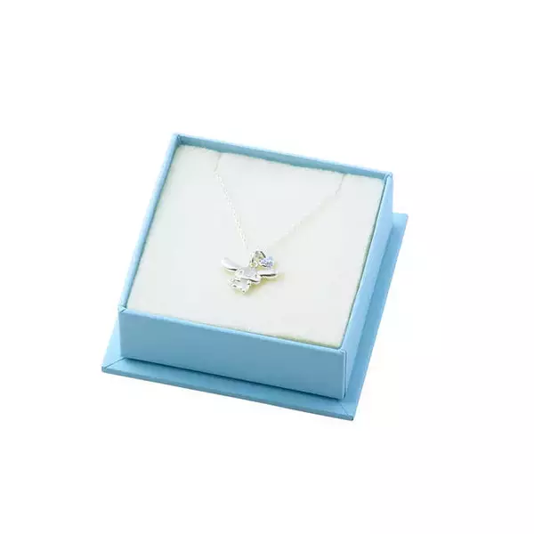 「『シナモロール』シルバーネックレス登場！ 空飛ぶシナモンが可愛いコラボジュエリー♪」の画像