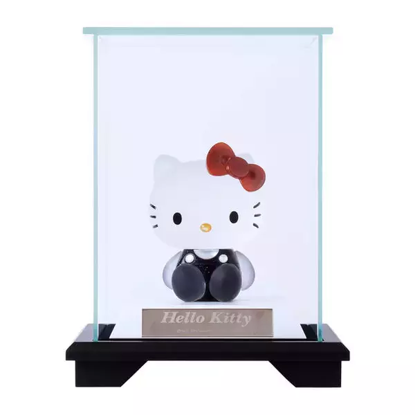 「『ハローキティ』× 伝統工芸「甲州水晶貴石細工」♪ 値段はなんと…600,000円！」の画像