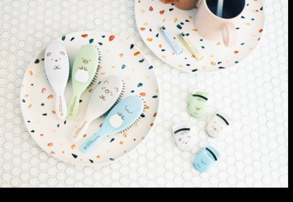 すみっコぐらし 毎日使えるビューティーツール発売 ツメキリ ポリヘアブラシ プッシュアップカーラー 21年4月18日 エキサイトニュース