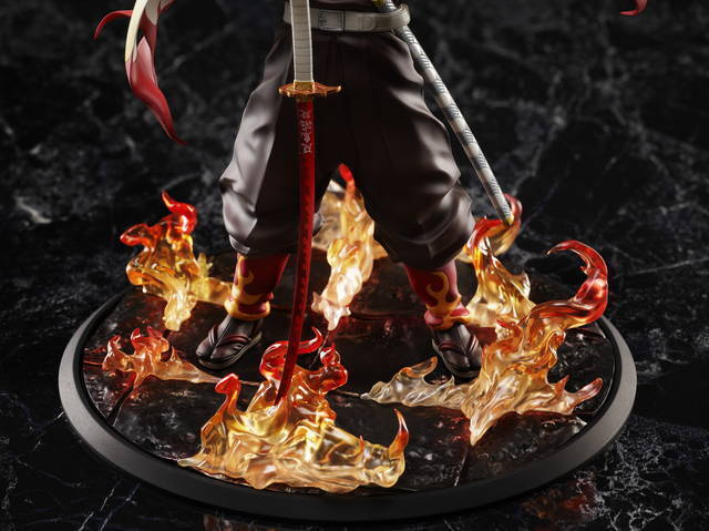 『鬼滅の刃』“200億の男”で話題！煉獄杏寿郎の1/8スケールフィギュアが登場！