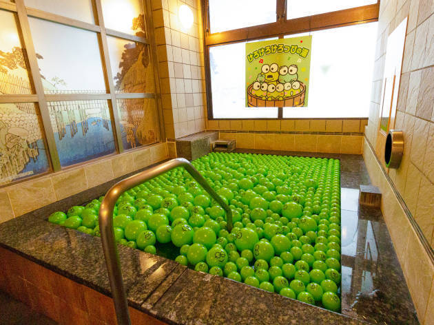 けろけろけろっぴ が 極楽湯 とコラボ コラボ風呂 けろけろけろっぴの湯 やコラボメニューも 年1月28日 エキサイトニュース 4 5