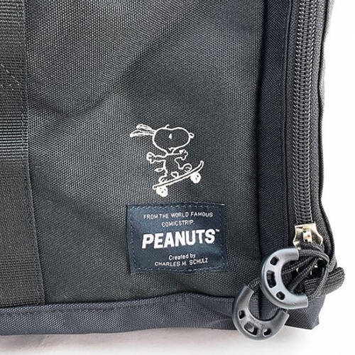『スヌーピー』２WAY仕様のボストンリュック登場！ 旅行やアウトドアにおすすめ♪