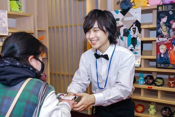 寺島惇太の気になるグッズは Tsukipro Shop お渡し会レポート オフィシャルインタビューが到着 年5月2日 エキサイトニュース