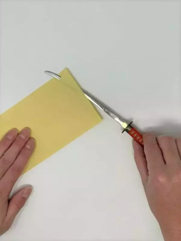 「『刀剣乱舞』名刀を模したペーパーナイフが発売決定！へし切長谷部・加州清光・大和守安定の3振り」の画像