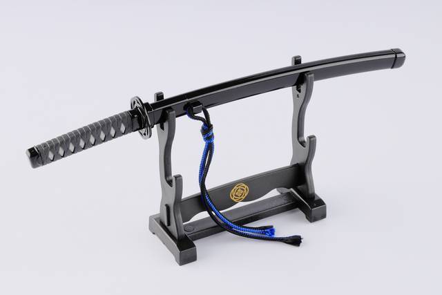 『刀剣乱舞』名刀を模したペーパーナイフが発売決定！へし切長谷部・加州清光・大和守安定の3振り