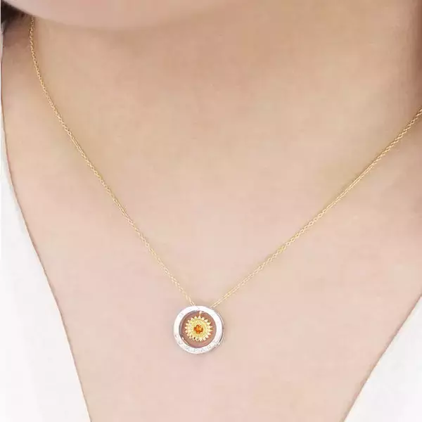 「『A3!』コラボジュエリー登場！ 花とクリスタルで劇団員を表現したネックレス、ピアス、イヤリング♪」の画像