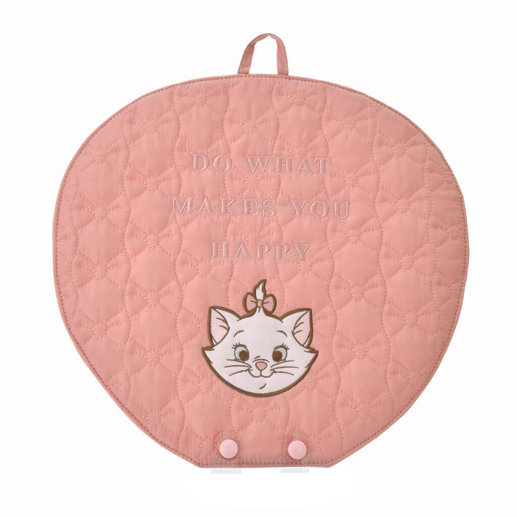 ディズニーよりマリーの推し活グッズが発売決定！淡いピンク色が基調のうちわケースやペンライトケース、カードケースなど