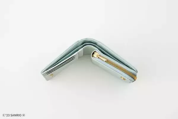 「サンリオ『シナモロール』二つ折り財布が発売決定！かわいいだけじゃない、機能性抜群アイテム」の画像