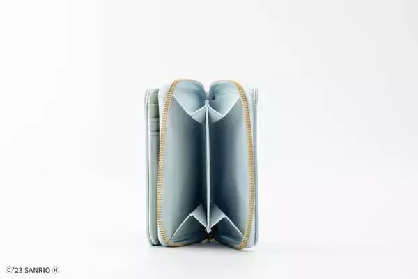「サンリオ『シナモロール』二つ折り財布が発売決定！かわいいだけじゃない、機能性抜群アイテム」の画像