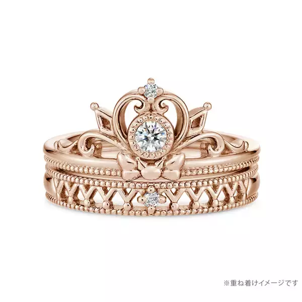 「クロミのブライダルリングが発売開始！ずきんモチーフのティアラにダイヤモンドが輝く婚約指輪1種、ミル打ちされた結婚指輪2種」の画像