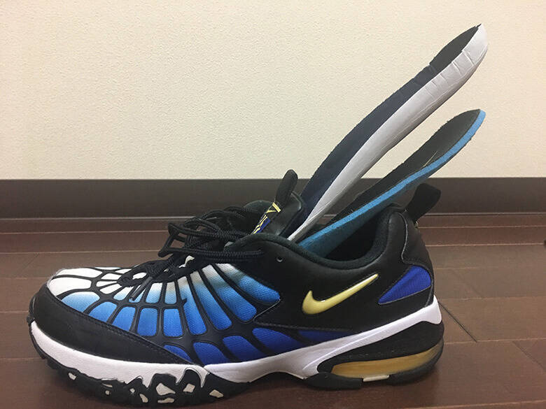 インソール 部分汚れ 箱問題 スニーカーの困った を解決するプロのワザ 19年6月2日 エキサイトニュース