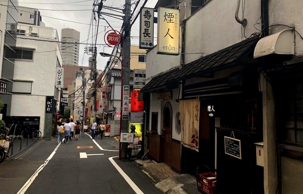 なぜ Twitterでローソンの スモークささみ が話題らしいので食べてみた 絶品の燻製でいつかムスコにも食べさせたい 16年4月19日 エキサイトニュース