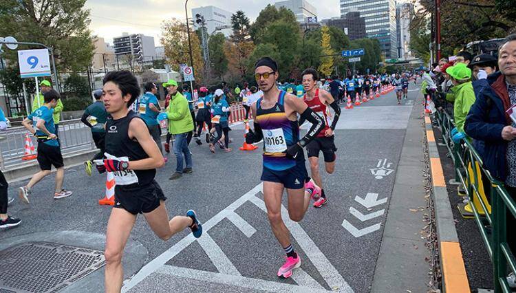 ファッション業界屈指のスピードランナーは いつでも10km走れる服 しか着ない 19年12月22日 エキサイトニュース 3 4