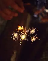 線香花火が美しい理由が科学的に解明される 17年2月12日 エキサイトニュース