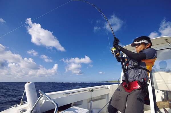 釣った魚は自分で調理 セイラーだから味わえる海の醍醐味 18年6月29日 エキサイトニュース