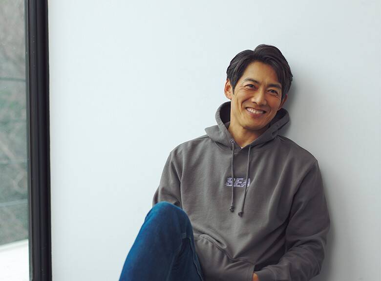 反町隆史さんにとってのデニムは 何にでも似合う万能服である 21年4月5日 エキサイトニュース 3 4