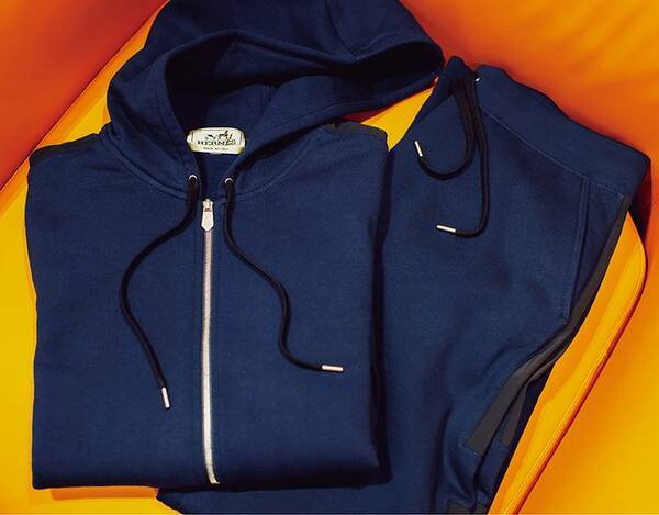 エルメス表参道店 でショッピングアドベンチャー リゾート気分なアレコレを発見 21年4月19日 エキサイトニュース