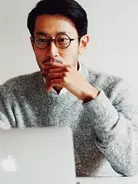 眼鏡が似合うイケメン俳優は 一位は歌手としても活躍するあの人 19年1月30日 エキサイトニュース