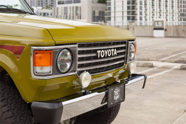 80年代の渋いカラーリング 現代風に快適レストアされたランクルの価格は 21年8月10日 エキサイトニュース