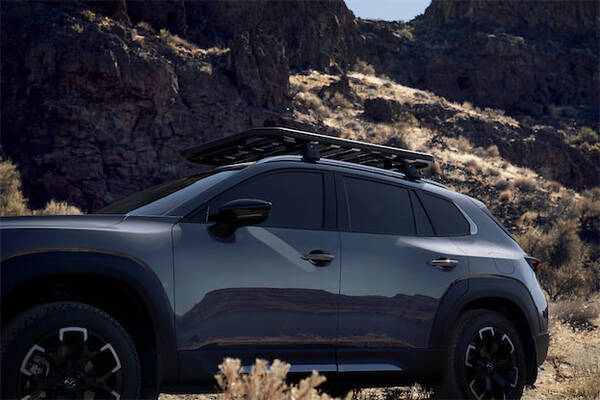 北米向けクロスオーバーSUV「MAZDA CX-50」が世界初公開｜トヨタとの 