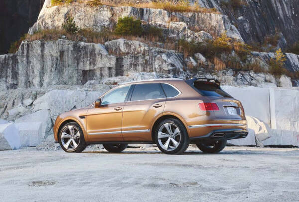 地上における 最高の乗り物 伝統を体現する ひとつの手法としてのsuv 19年9月19日 エキサイトニュース