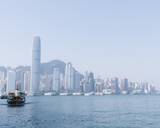 「父はスパイ、母はアヘンの売人　ジャッキー・チェンの劇的すぎる生誕の秘密」の画像1