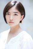「女優・松本妃代が2度目の絵画個展開催　会場ではグッズ販売も」の画像1
