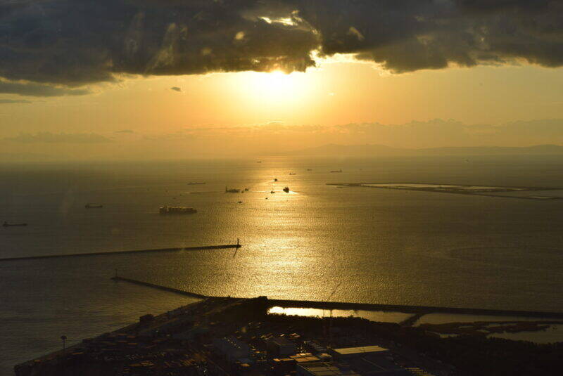 スズキナオ　日が沈んで夜になるまでずっと見る
