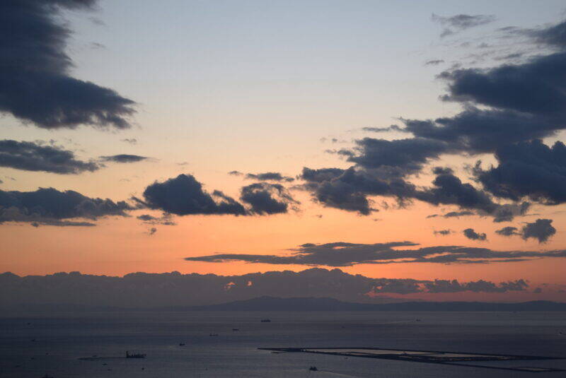 スズキナオ　日が沈んで夜になるまでずっと見る